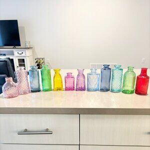 12 Vintage Glass Vases Bundle – Colorful Mid-Century Style – NEW Never Used